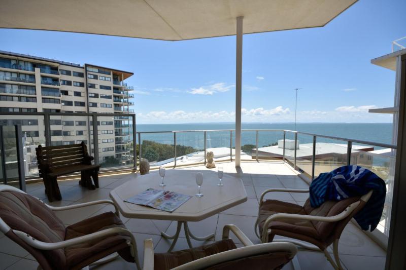 Redvue Holiday Apartments Redcliffe Extérieur photo