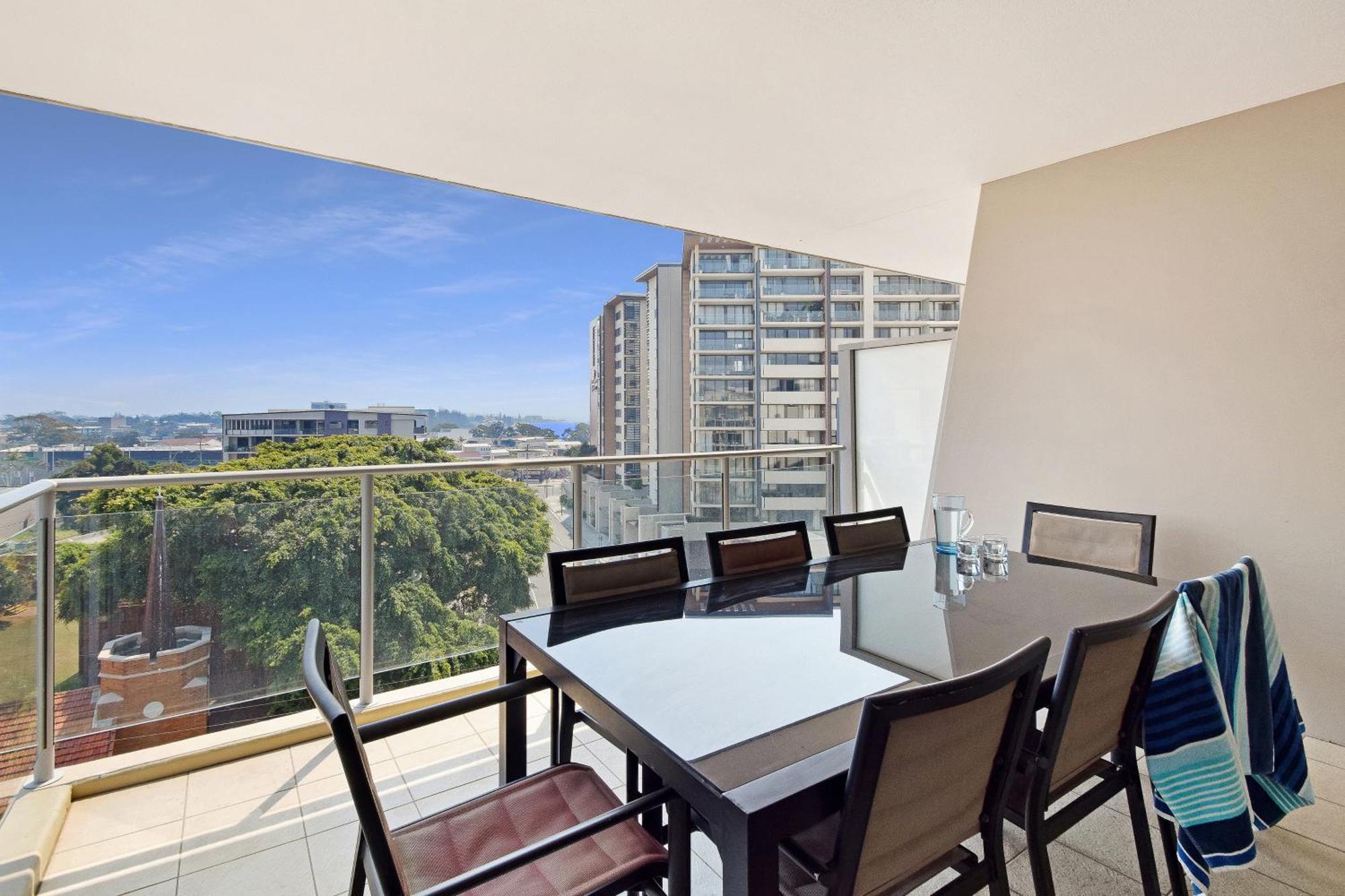 Redvue Holiday Apartments Redcliffe Extérieur photo